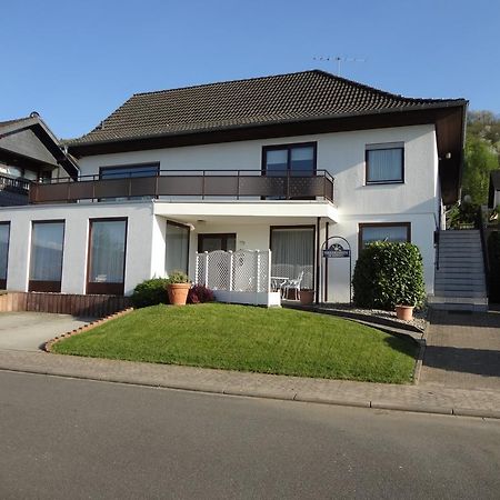 Gaestehaus Am Ahornweg Verbandsgemeinde Verbandsgemeinde Bernkastel-Kues Buitenkant foto