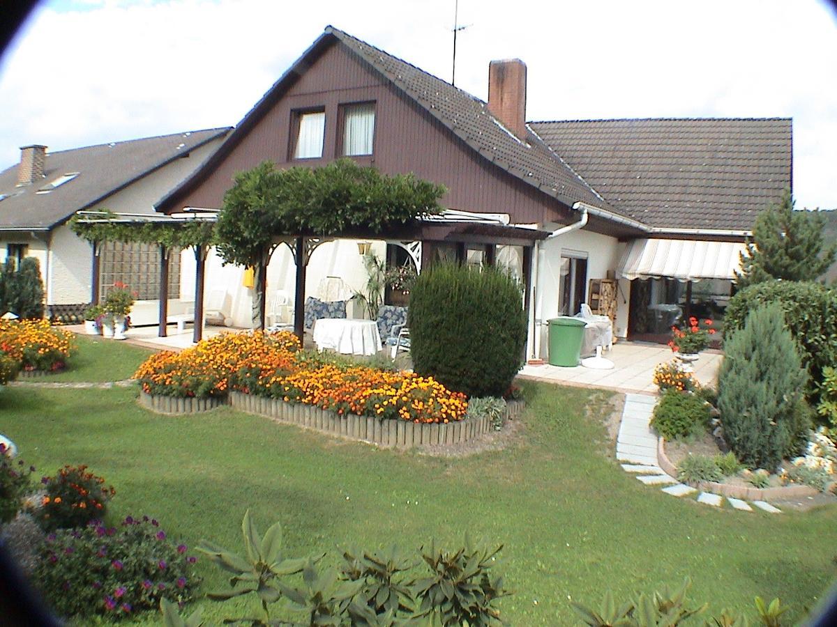 Gaestehaus Am Ahornweg Verbandsgemeinde Verbandsgemeinde Bernkastel-Kues Buitenkant foto